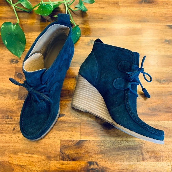 lucky brand moccasin booties